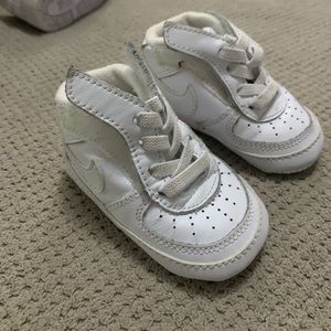 Soft bottom air force Nike ( babies )